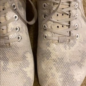 Meet your Posher, Roy